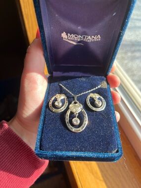 MONTANA SILVERSMITH HORSESHOE SET
